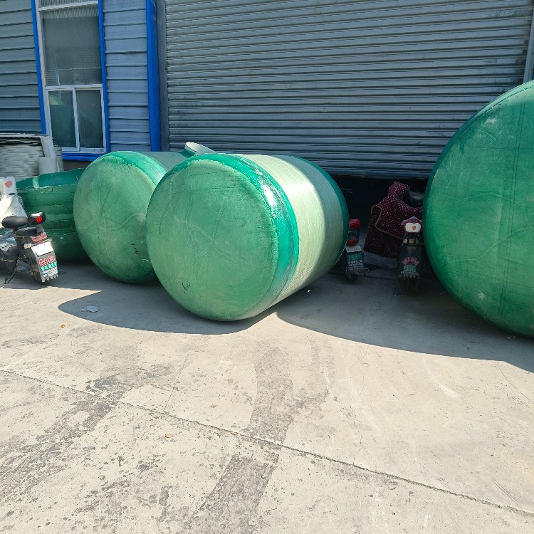 一体成型化粪槽 玻璃钢消防水池 新 疆 就近发货