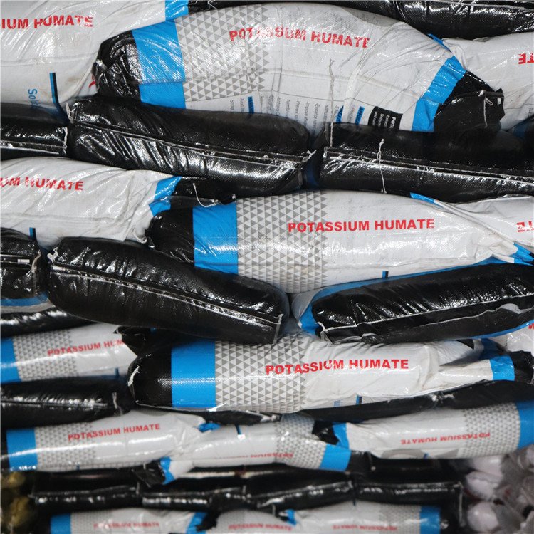 Sodium humate Aquaculture Sodium Humic acid Rooting and strong seedlings Agricultural water-soluble fertilizer