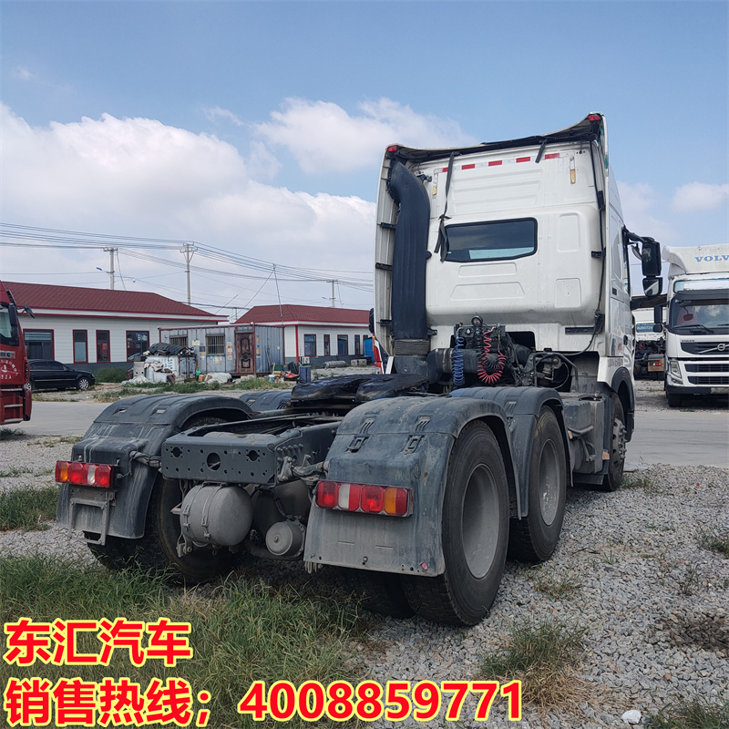 Supplying the Oman GTL Super Power Edition Heavy Truck 6 * 2 Tractor with 430 horsepower Personal One Hand Dual Drive Car Market