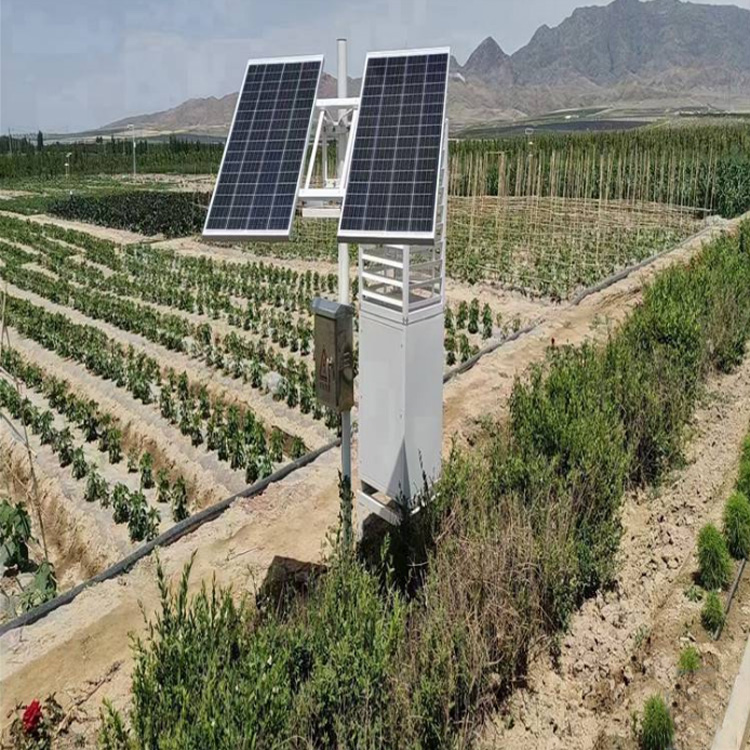 Solar water pump sewage treatment, 100 watt photovoltaic power generation system, grid connected and off grid monitoring of street lights