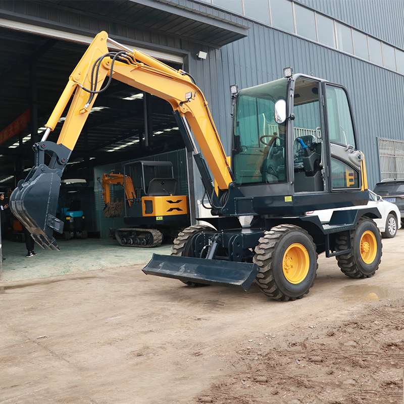 Wheel excavator loading sugarcane grab, four-wheel drive self unloading grab, 30 small excavator