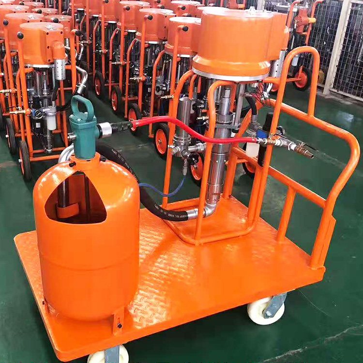 铸造喷涂机 消失模/锆英粉/砂型铸造涂料用喷涂几 新型产品