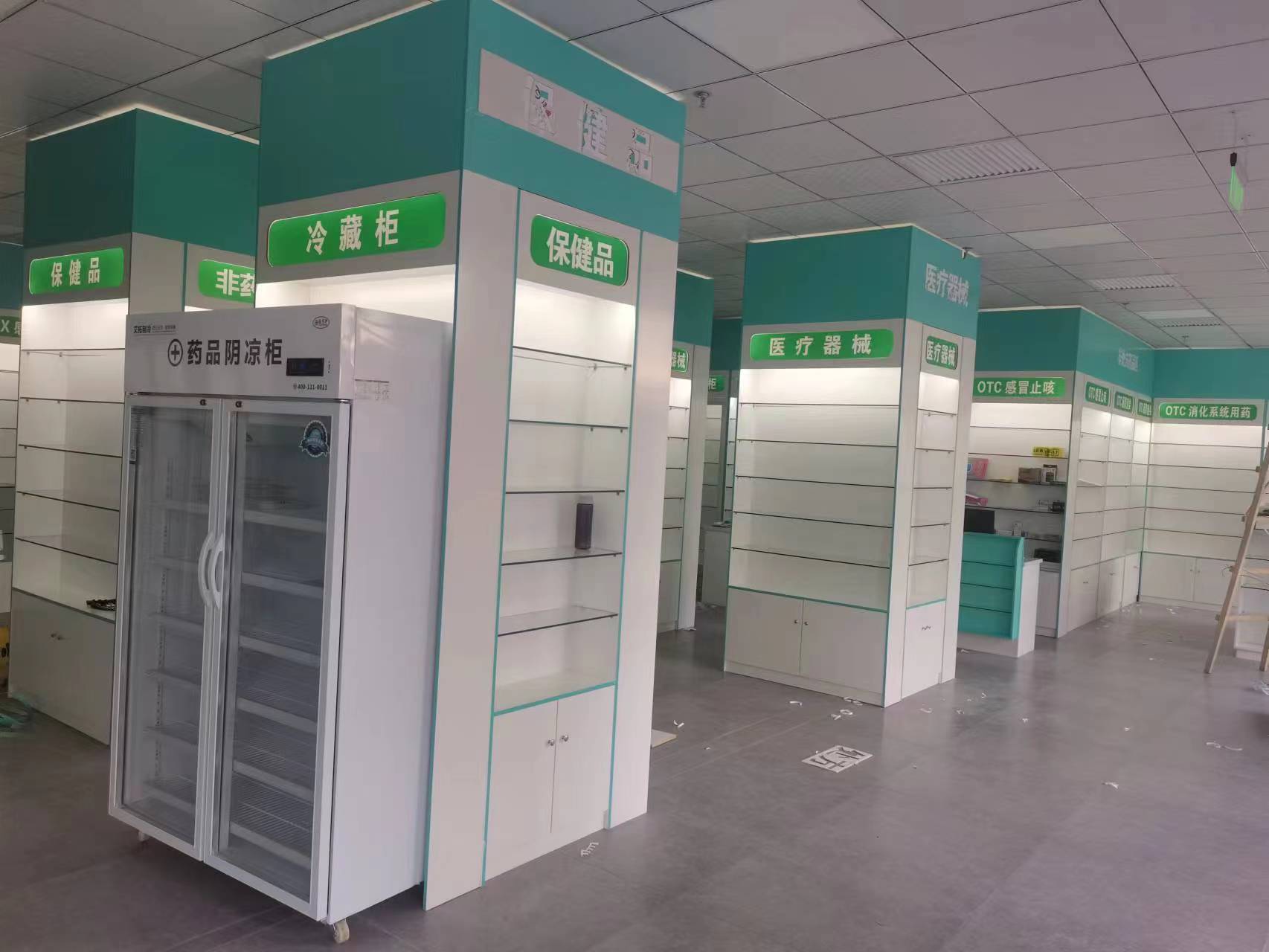 Century Longxiang Pet Cabinet can be customized for free door-to-door measurement and design, provided by professional manufacturers