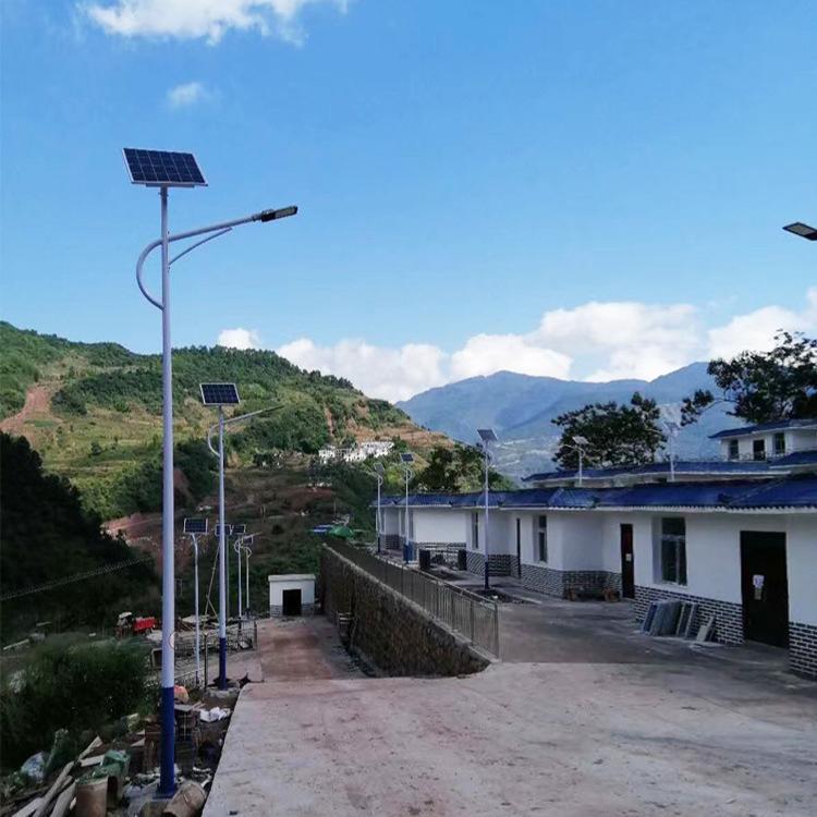 Lu Shi Supply Road Single Arm Light Urban and Rural Construction Solar Energy Light 6-meter Integrated Street Light Style Complete