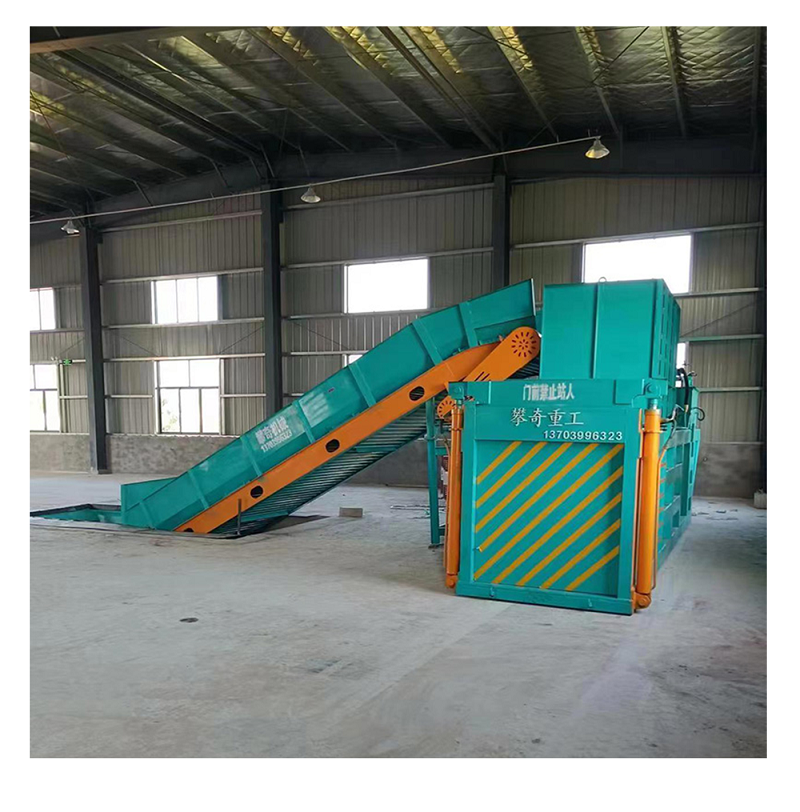 Large horizontal hydraulic packaging machine, household waste waste compressor, beverage bottle waste paper bundling machine, 200 tons