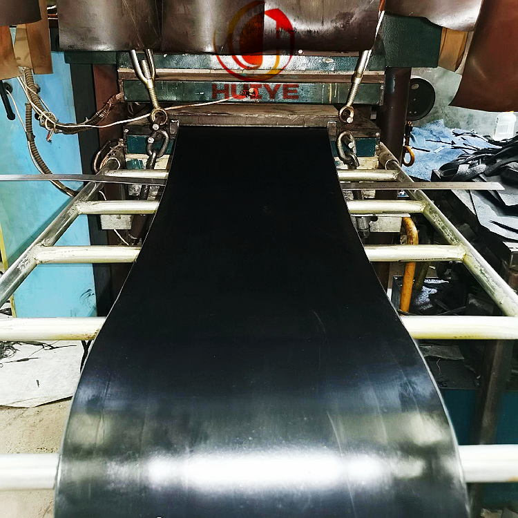 EPDM rubber waterstop with long ozone aging resistance service life, all qualified products from Qihui Industry manufacturer