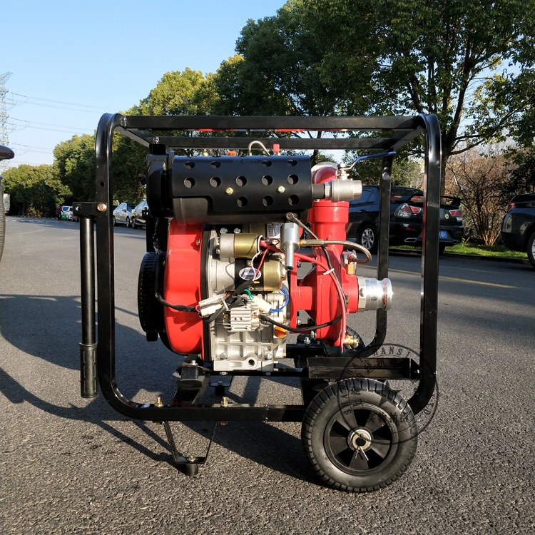 Mobile 13 horsepower diesel engine fire pump HS25FP