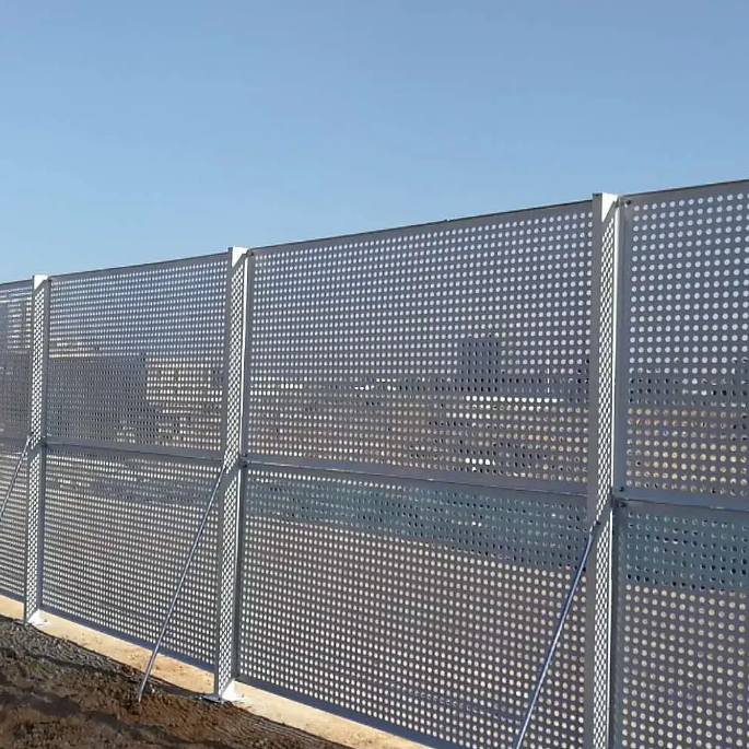 Temporary Fencing Engineering for Coastal Windbreak Roads in Beipeng Piercing Fence Construction Perforated Crash Fence