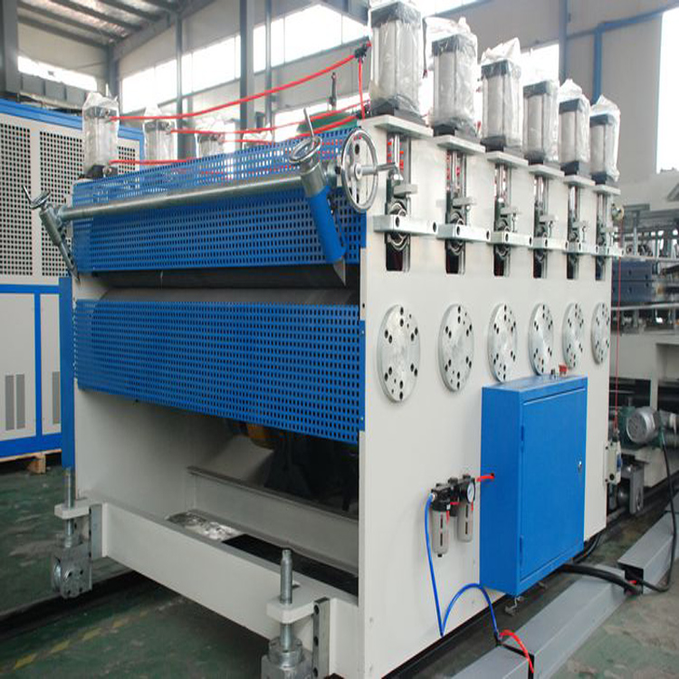 Tenghai PC Sunlight Board Equipment Plastic Hollow Board Production Line Daylight Board Machine