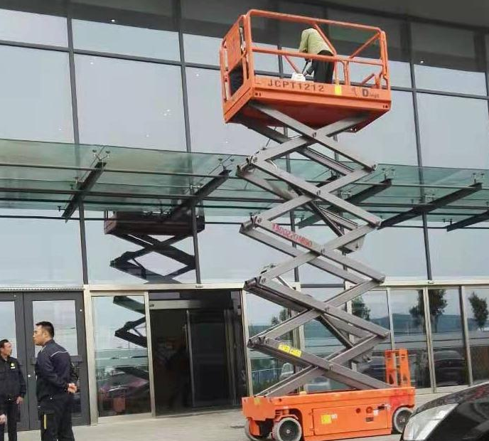 Hualitong Elevator Rental High altitude Vehicle Rental Scissor Lift Platform Rental