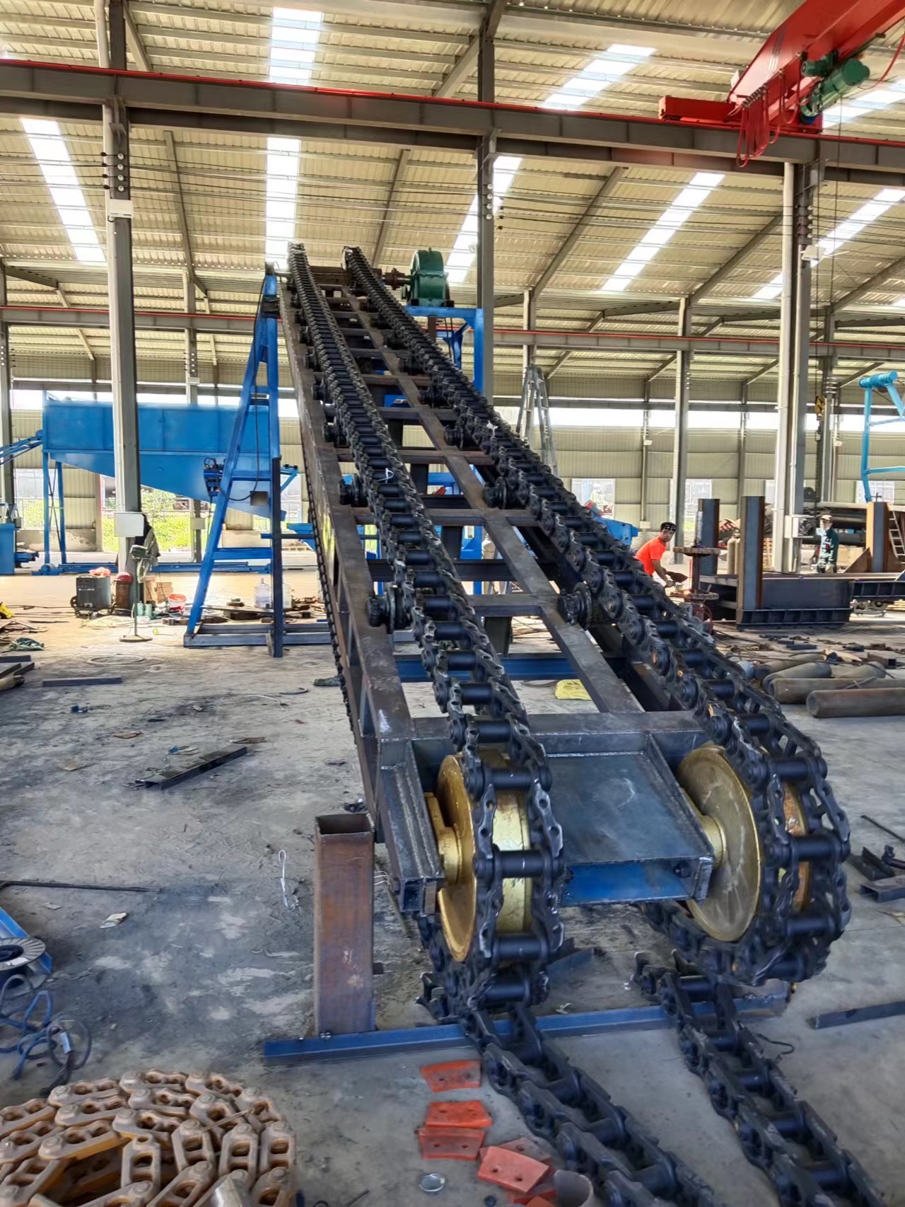 Chain excavator bucket lifting sand washing machine with wear resistance, low output, large adjustable speed, suitable for fine sand and gravel materials