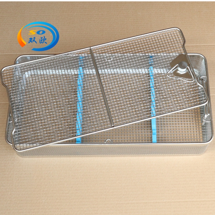 Double European wire mesh stainless steel punching basket, disinfection storage basket, instrument basket, supply room basket, cleaning and disinfection basket