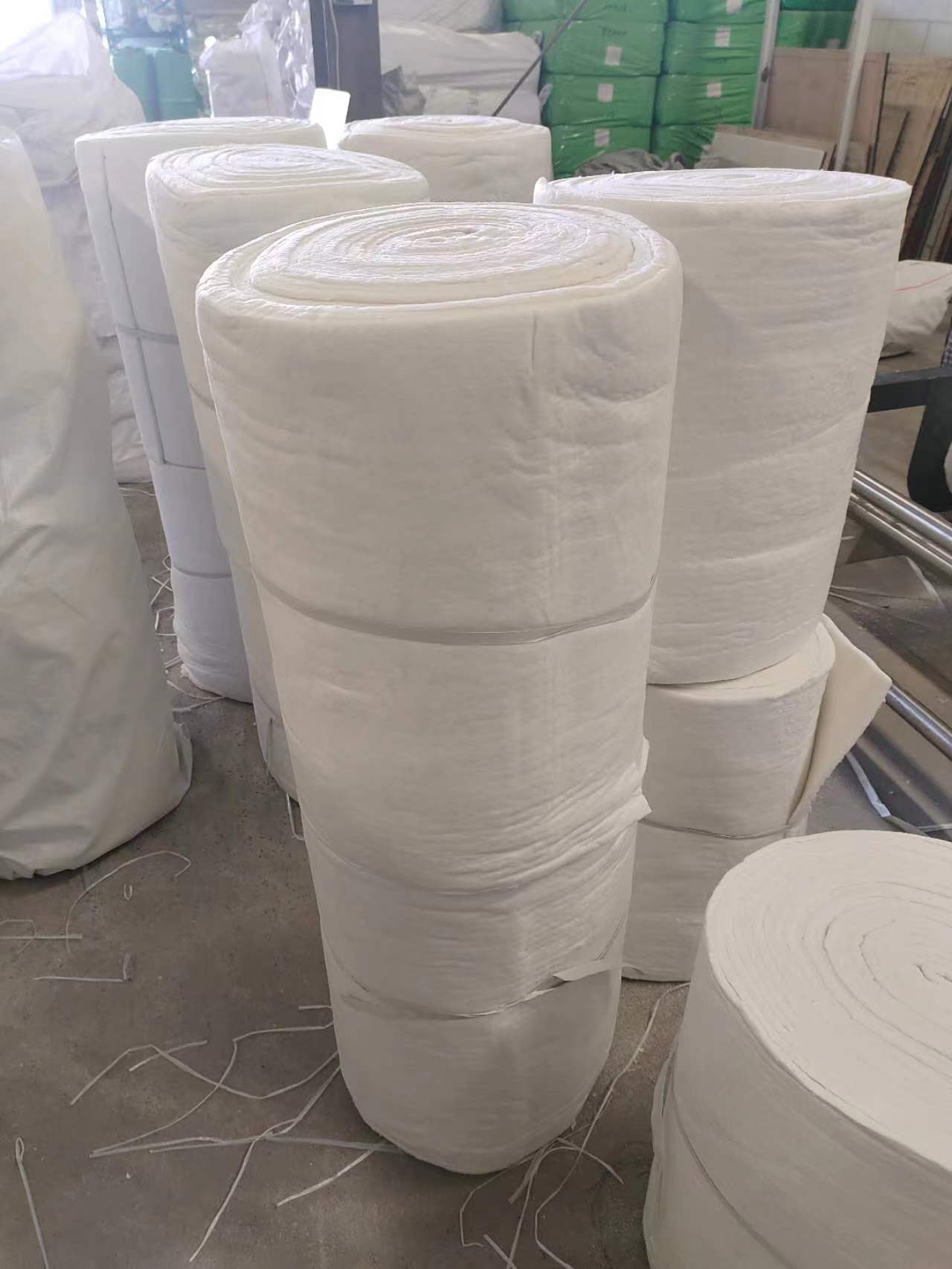 Xinchuang Micro Ceramic Fiber Profiled Parts Kiln Refractory Heat Insulation Aluminium silicate Needle Blanket Processing 8-50mm Customizable