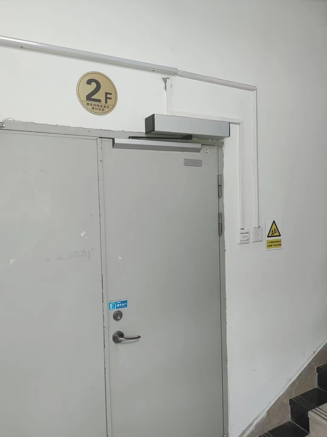 KJ081 horizontal automatic 90 degree electric door closer, fireproof door, medical door, pedestrian advertising door