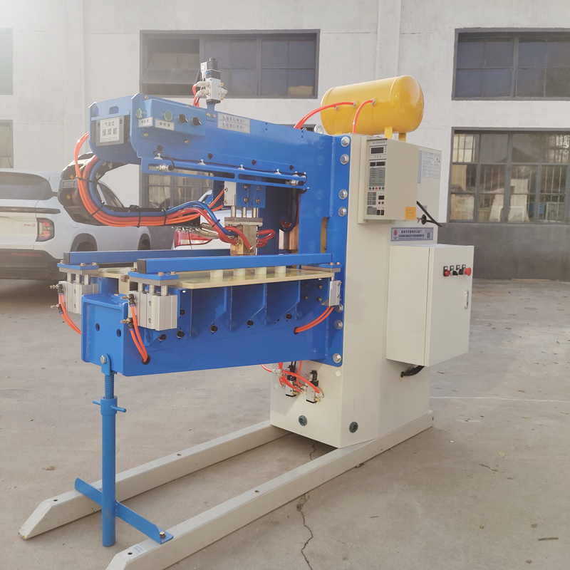 Roller type automatic seam welding machine for stainless steel plate uncoiling, continuous welding, steel strip joint rolling welding machine