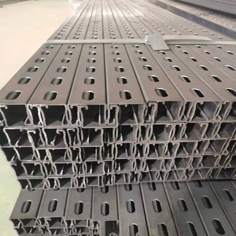 The seismic support factory has a variety of types of punching holes for Bonning C-shaped steel, with excellent quality, excellent price, and production and sales