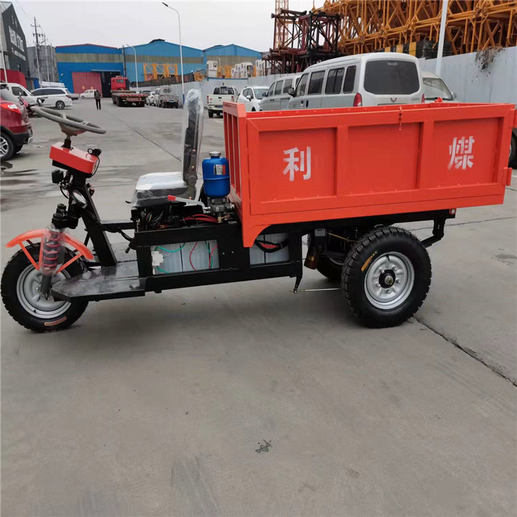 Self dumping electric tricycle 1-5 ton tipping bucket transport vehicle for mining narrow alley engineering vehicles with shed can be customized