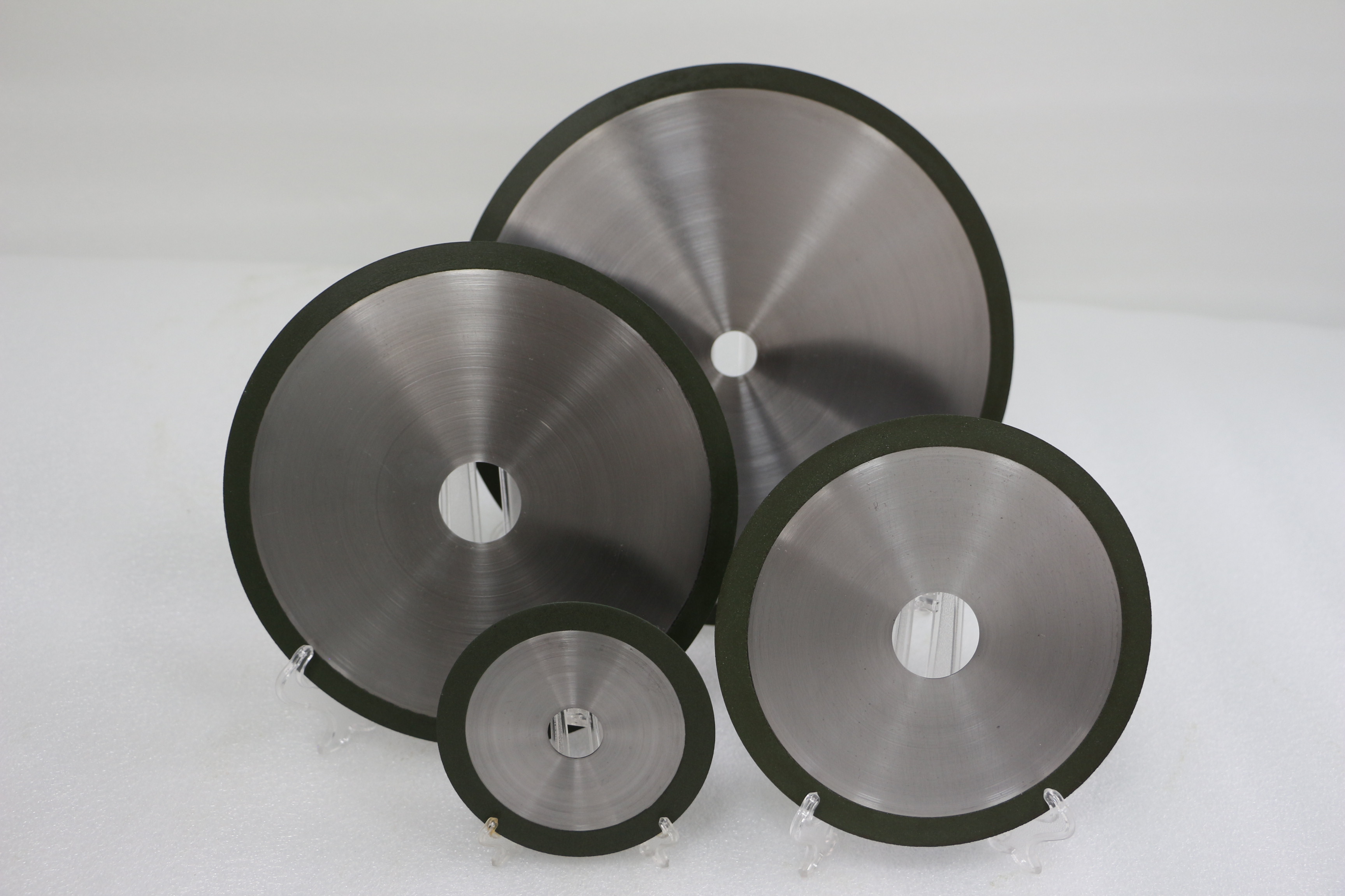 Diamond carbide ceramic special cutting blade, diamond resin blade, sharp and durable