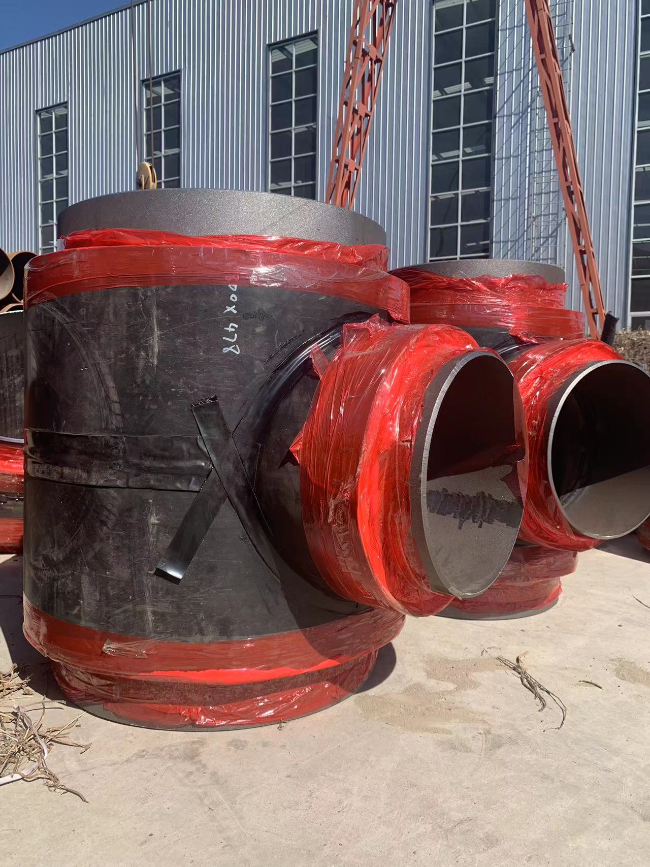 Fangda Pipeline Thermal Polyurethane Insulation Steel Pipe Insulation Pipe Fitting Spray Wrapped Polyethylene Insulation Pipe