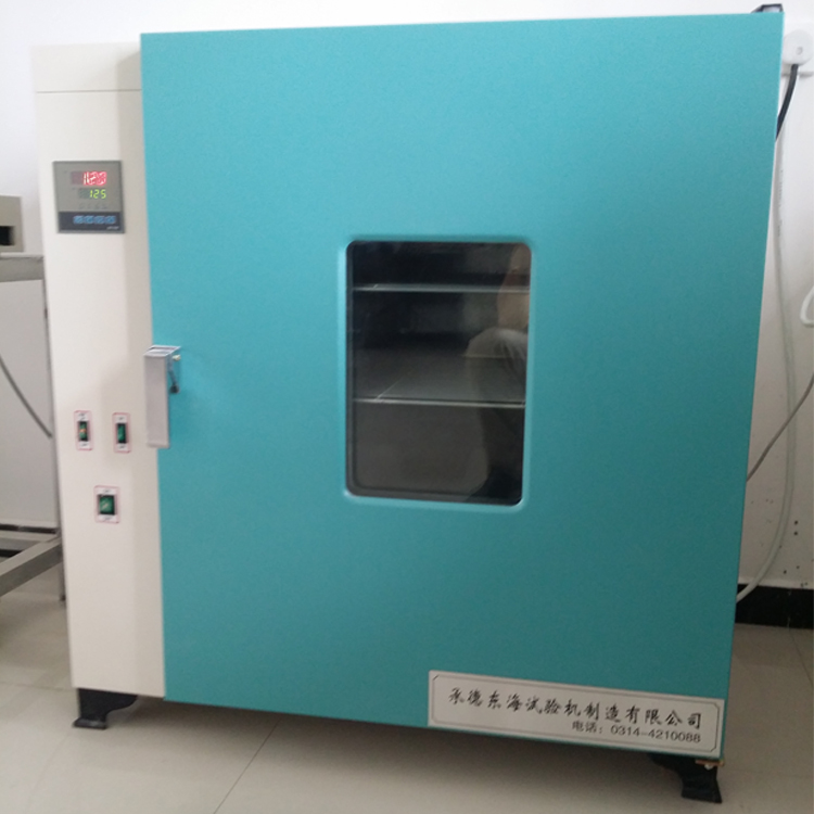 The XGW electric heating oven is mainly used for high-temperature aging tests on plastic pipes, fittings, sheets, and other materials