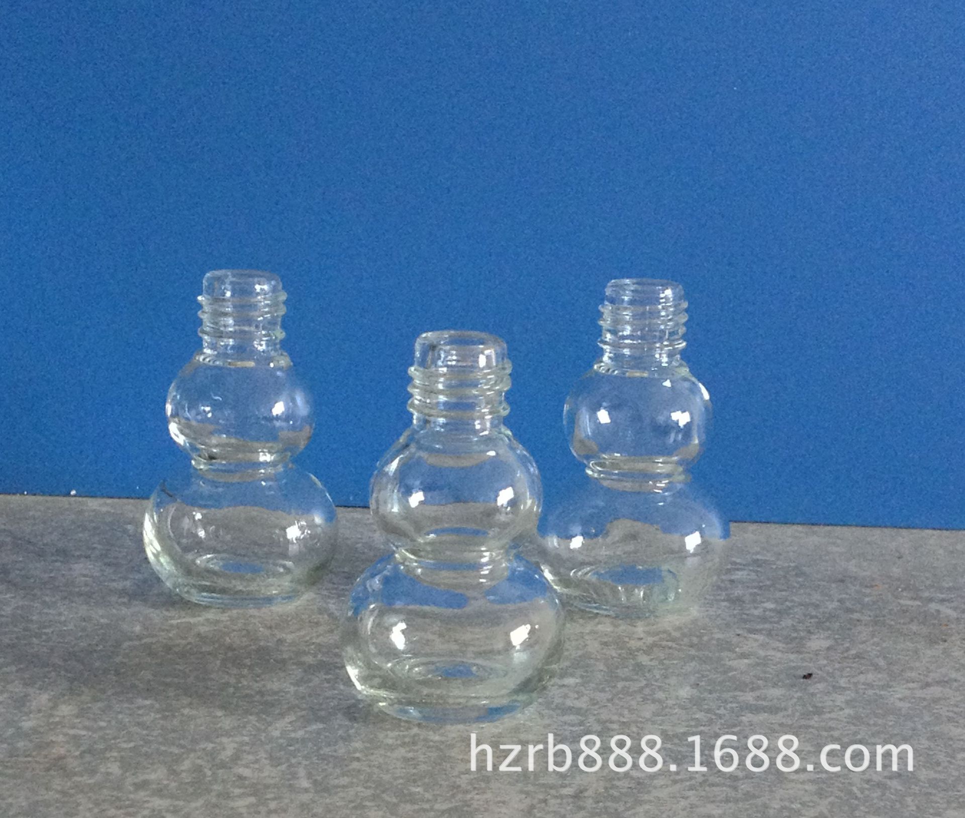 【 Human Glass 】 8ML Transparent Small Gourd Medicinal Bottle High White Material Small Gourd Glass Storage Essential Oil Bottle