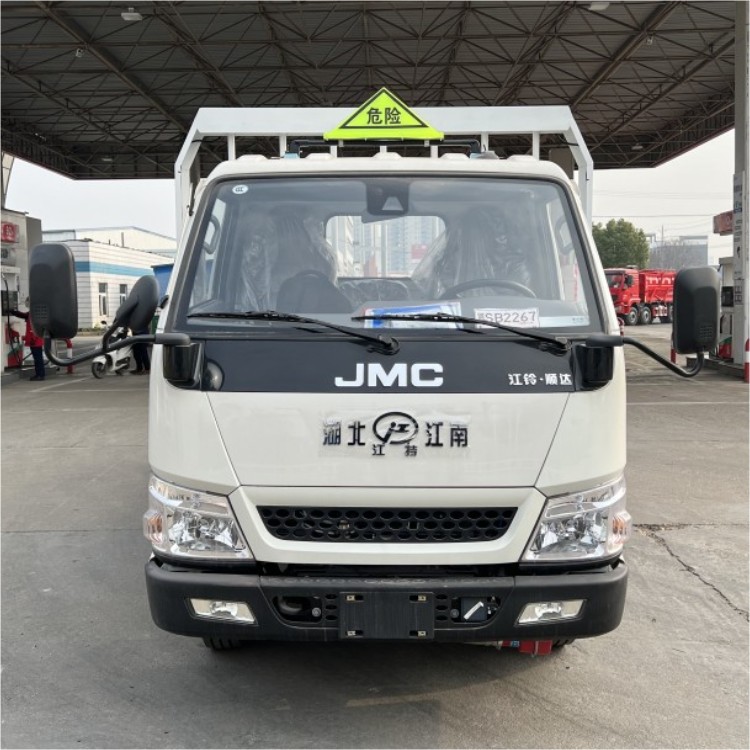 Guoliu Jiangling Blue Dangerous Goods Transport Vehicle Flammable Gas Steel Cylinder Industrial Gas Cylinder Cryogenic storage dewar Transport