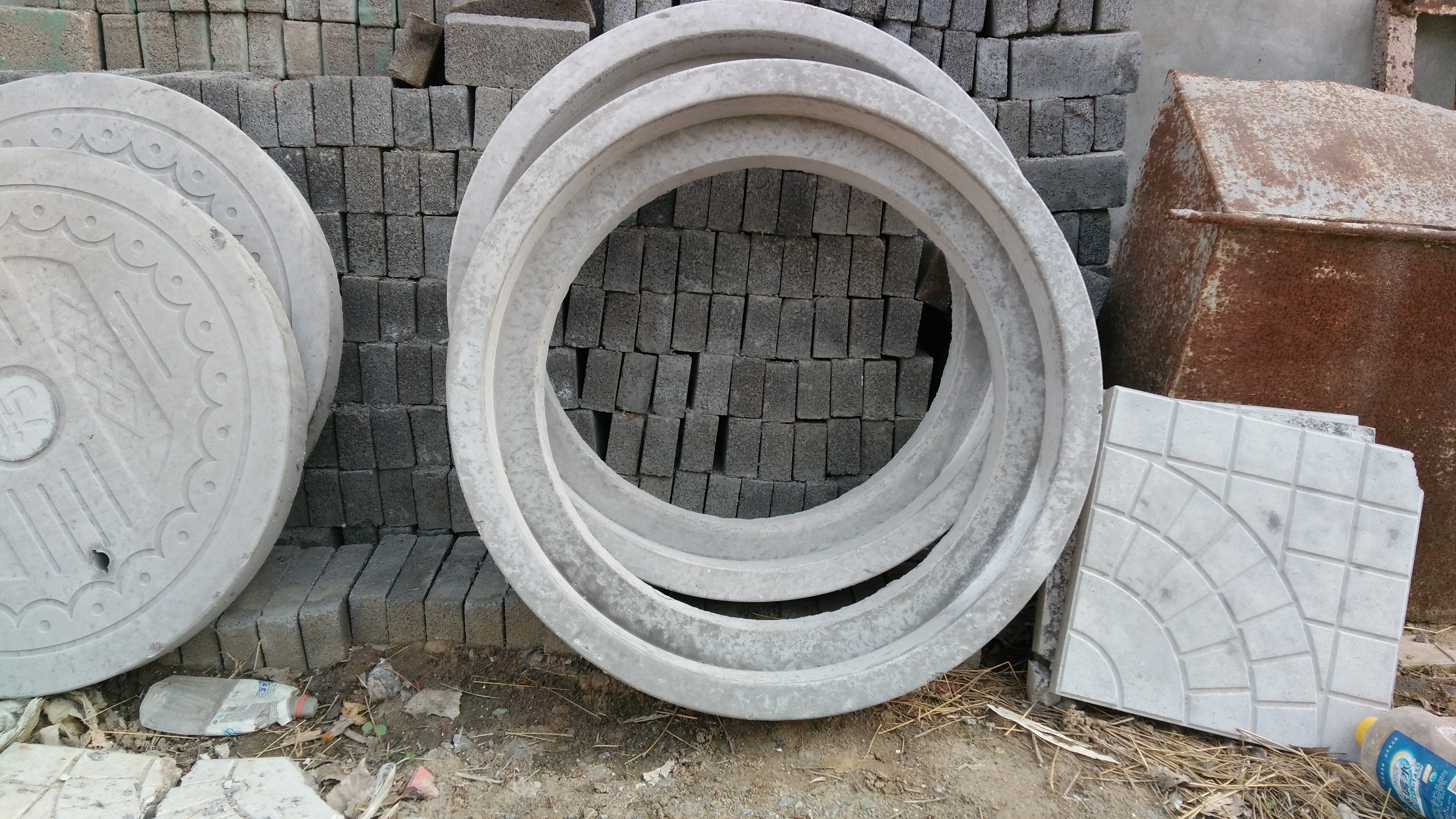 Circular cement well cover, square rainwater grate 40cm * 60cm, reinforced concrete sewage cover