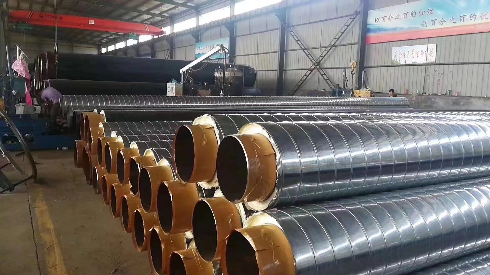 Fangda anti-corrosion and insulation steel pipe manufacturer plastic sleeve steel insulation pipe prefabrication direct buried cold and hot water polyurethane foam