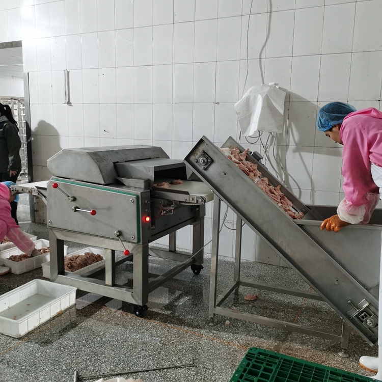 Duck neck peeling mechanism manufacturer multifunctional chicken neck peeling equipment with fast peeling speed