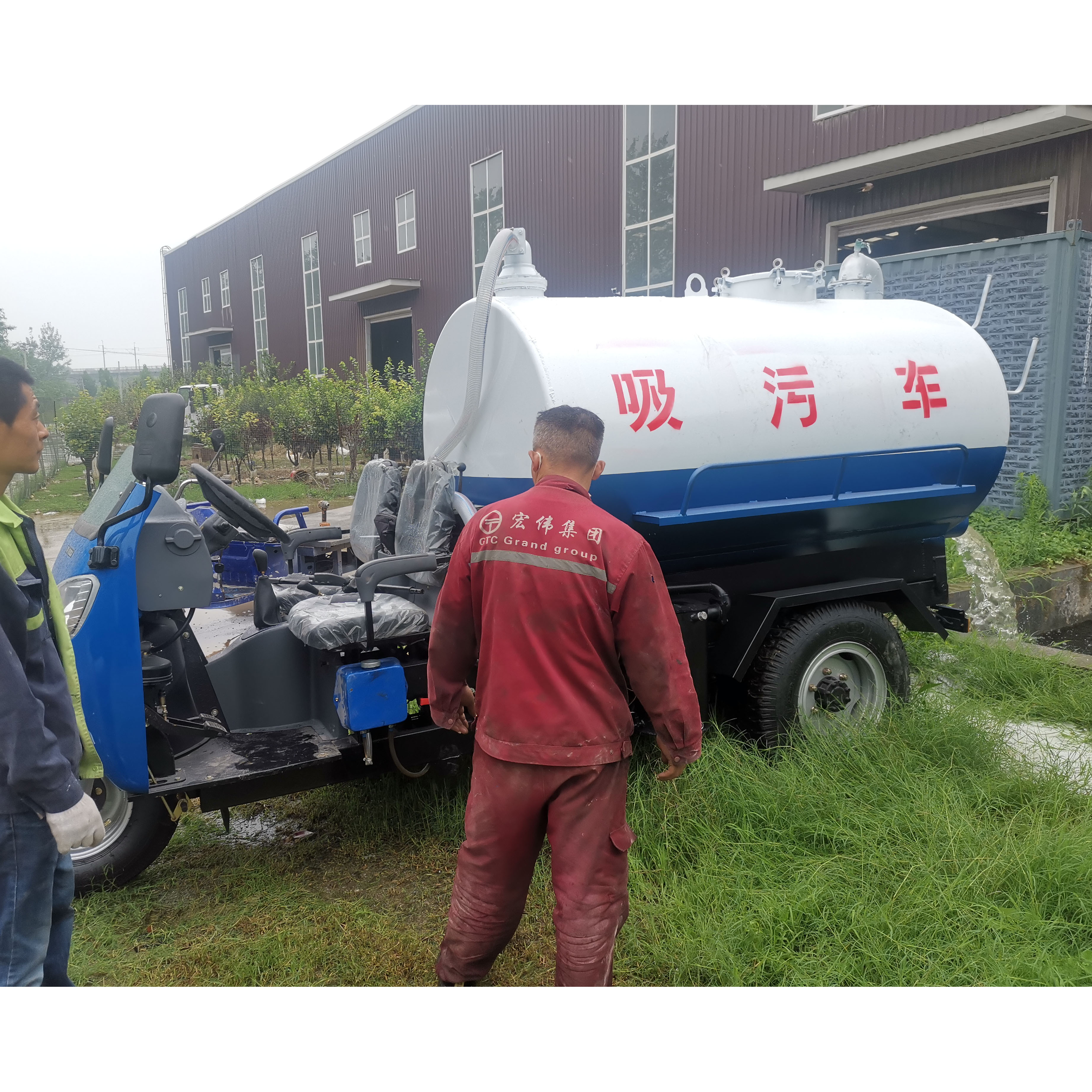 Zeyu Environmental Sanitation Farm Septic Pump Truck, Five Marches, Three Squares Diesel Septic Pump Truck, Easy to Operate