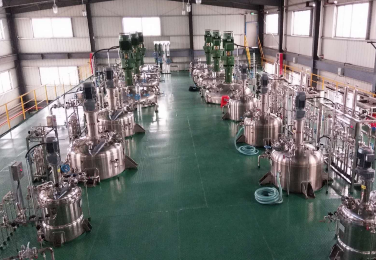 大量元素水溶肥料生产设备 冲施肥水溶肥加工设备 液体灌装一体化
