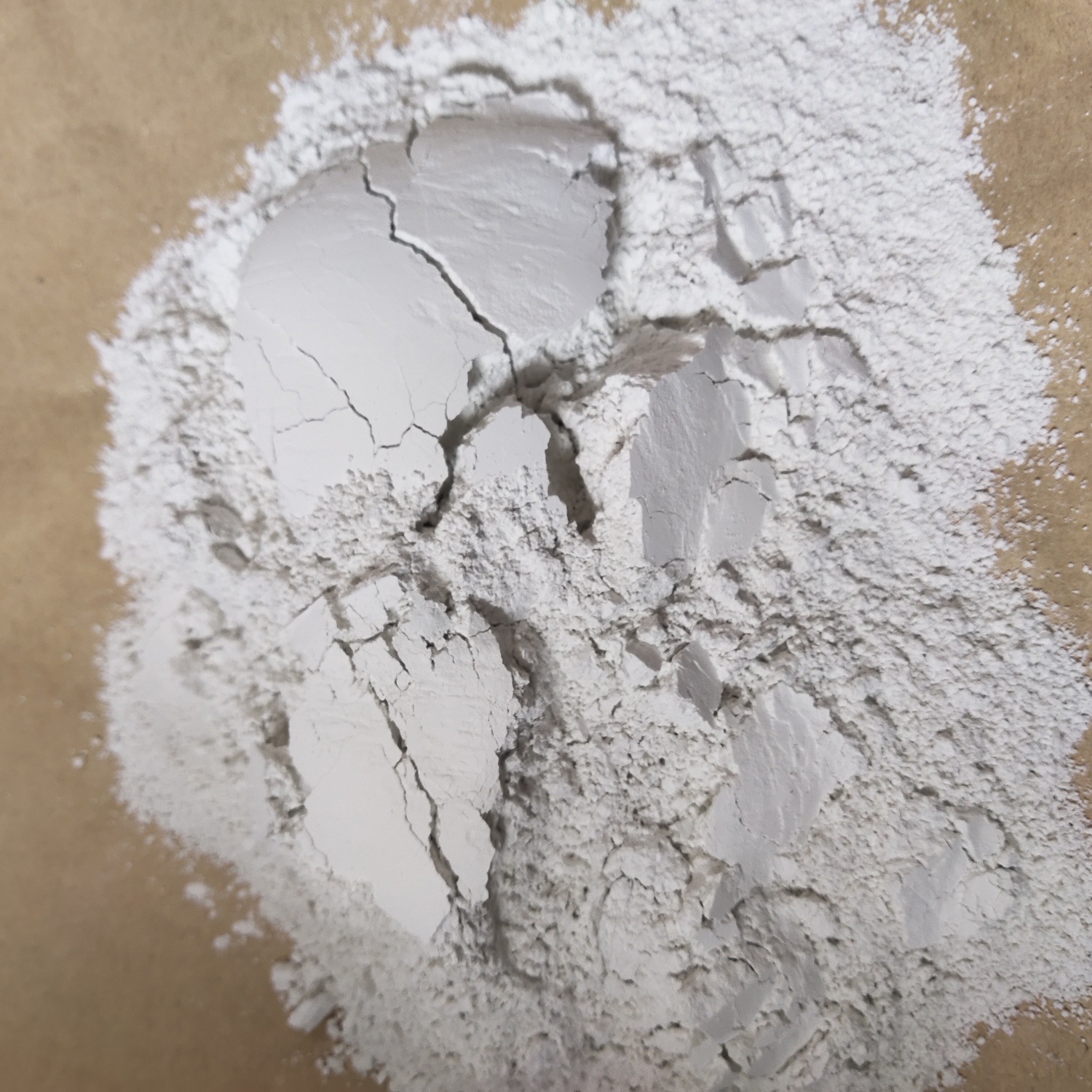 Pla polylactic acid nucleating agent PA degradable plastic nucleating agent improves hardness, toughness, and demolding