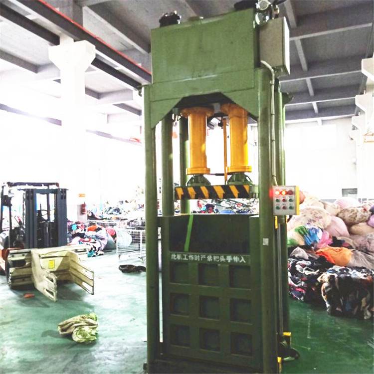 Honglu Mechanical Fiber Paper Shell Baler HL-60 ton and 80 ton Baling Machinery runs smoothly