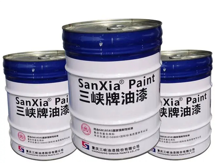 Recycling paint, wood paint, white background, white surface, clear bottom, PU varnish curing agent