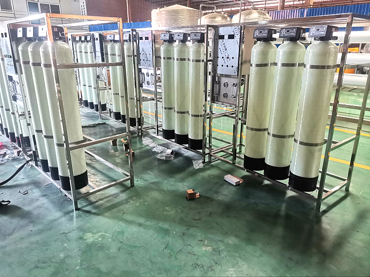 Heating laundry softening and water purification equipment, intelligent comprehensive heating company's soft water treatment device