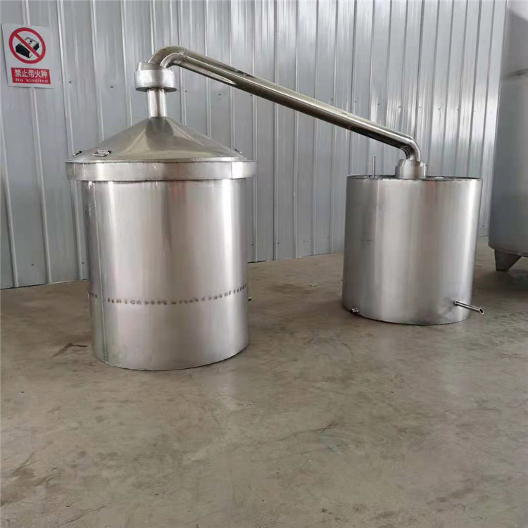 粮食酒酿酒设备 小灶酒生产设备 鸿越机械 造型美观