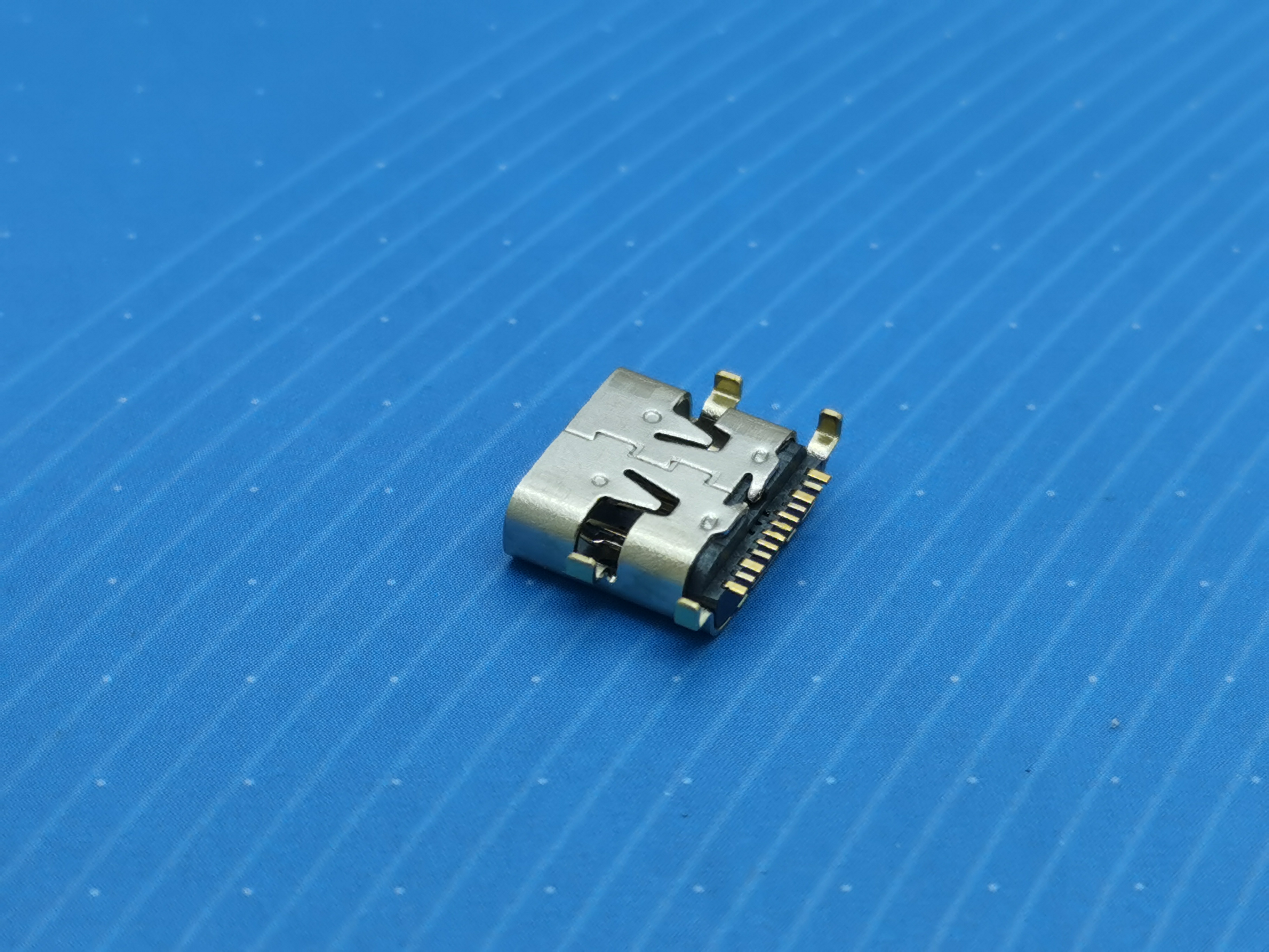 Xinfenglei Electronics New Launch USB Connector Interface TYPE C 12P Mother Seat Sink Plate