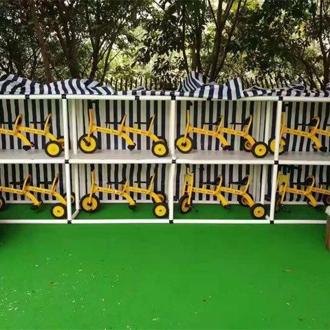 Customized storage rack for children's toys, indoor and outdoor hula hoop racks, storage cabinets with top pipes in kindergarten