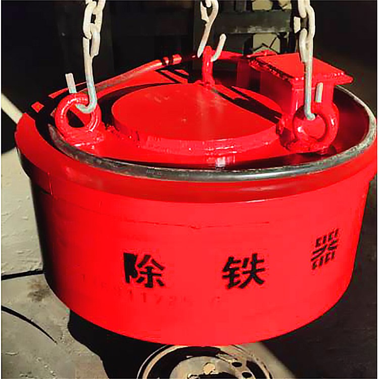 输送带自动除铁器 工业矿山强磁板式除铁机 皮带机吸铁器