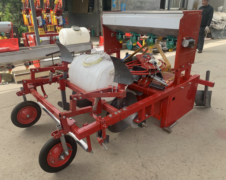 Rotary tillage ridging Pouch laminator seedbed vegetable ridging machine film mulching fertilizer drip irrigation integrated machine