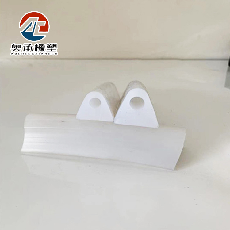 Garbage truck sealing strip EPDM anti-collision strip Slag truck anti-collision cleaning vehicle rear door rubber strip