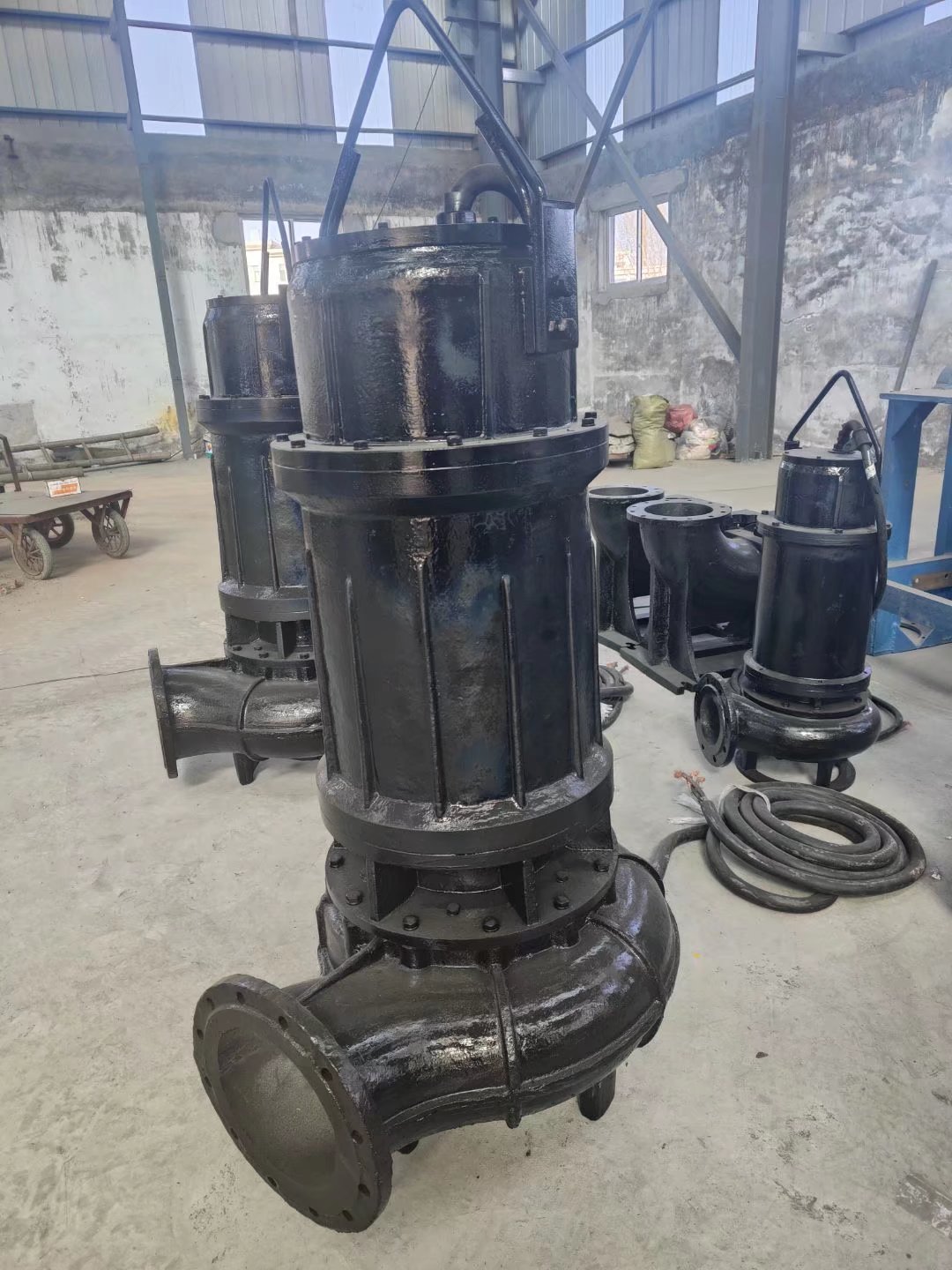 Zhuozhong ZJQ submersible slurry pump has a wide discharge capacity, high wear resistance, and strong corrosion resistance