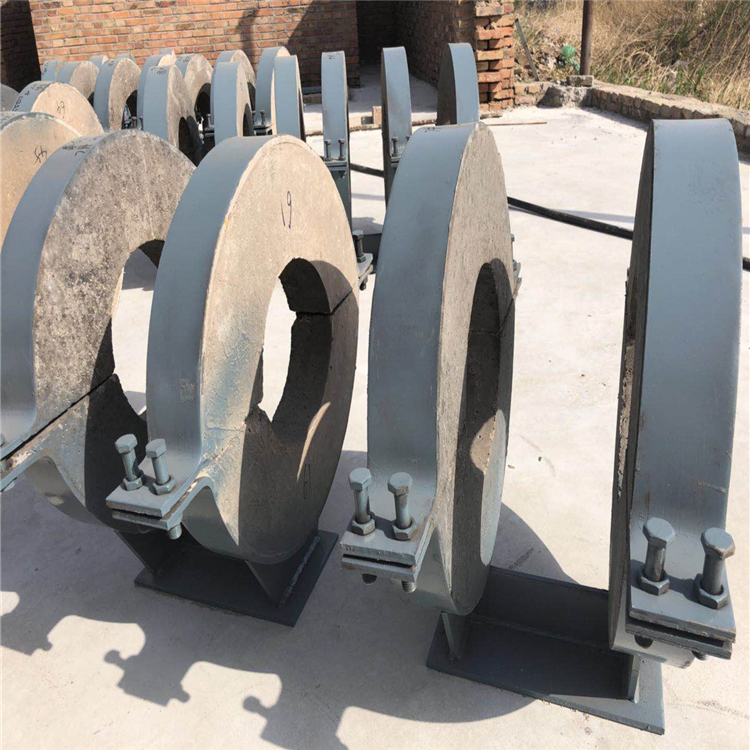 Qi Xin Manufacturer Produces Steam Pipeline Insulation Pipe Holder Polyurethane Insulation American Steel Pipe Holder