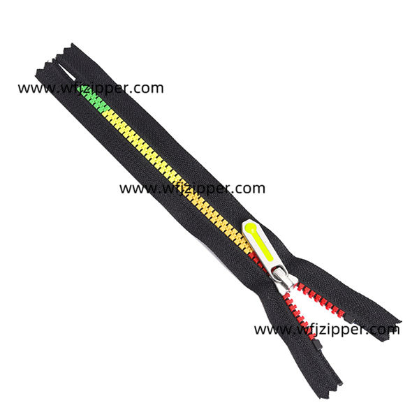 Wholesale of No. 5 resin zippers by manufacturers, black 20-60cm black stock, coarse toothed hard material, rubber tooth zippers