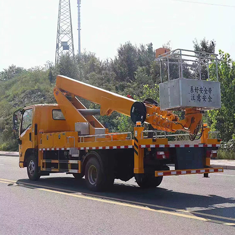 Cheng Liwei Brand CLW5046JGKJ6 Telescopic Arm High Altitude Work Vehicle Street Lamp Maintenance Vehicle Factory Price Supply