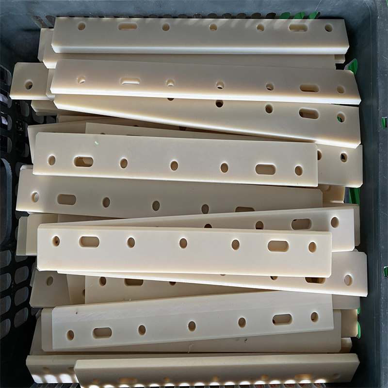 Nylon limit block, oil resistant and wear-resistant plastic processing parts, engineering machinery, customized nylon slider