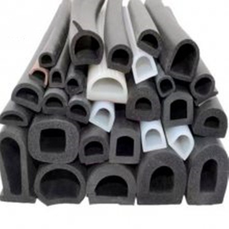 85 * 13 engineering track rubber strip High speed railway rubber pad Railway sound barrier damping rubber strip
