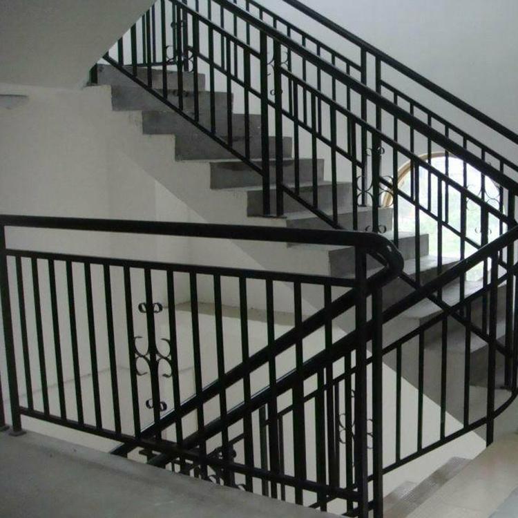 Iron staircase railing fence, villa community courtyard fence, aluminum railing, Chinese style tempered glass balcony railing