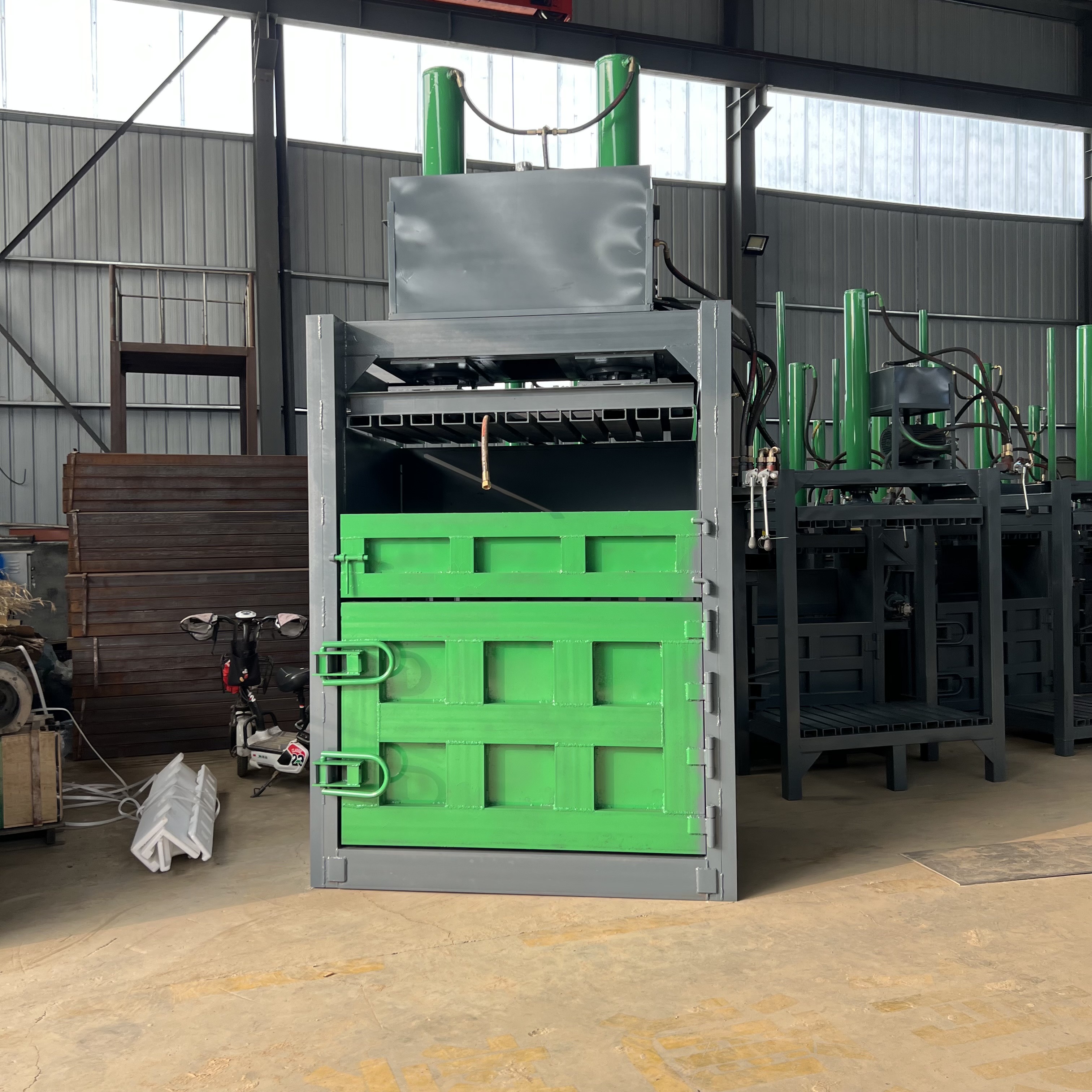 Waste paper packaging machine 120 ton vertical book cardboard box compressor waste scraps binding machine