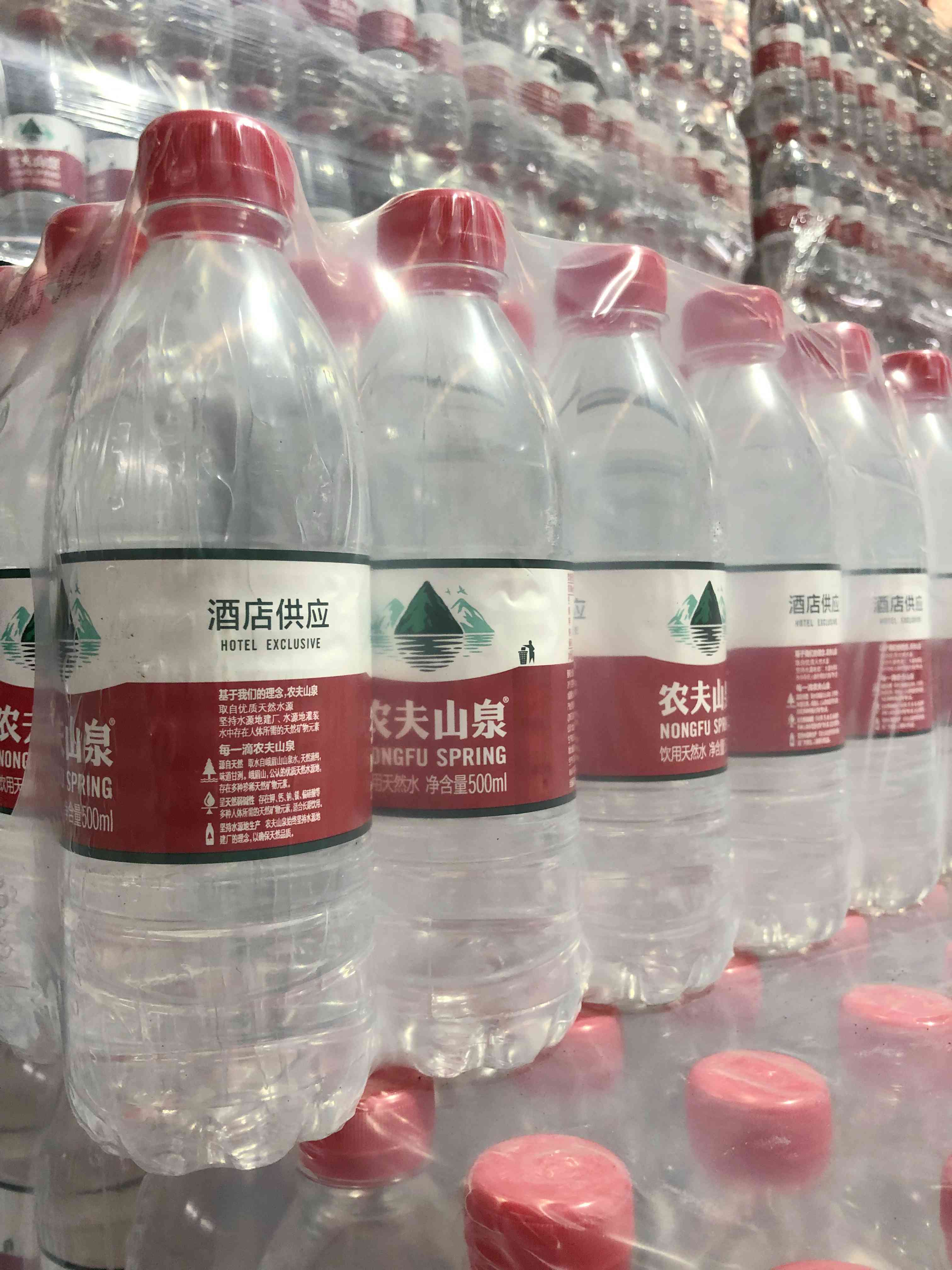 Nongfu Spring Hotel Mineral Water Wholesale Distribution Company for Chongqing Hotel